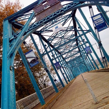 The Chattanooga Riverfront - Walnut Street Bridge - Parks Near Me - Chattanooga, Tennessee The Chattanooga Riverfront - Walnut Street Bridge - Parks Near Me - Chattanooga, Tennessee