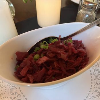 Highland Dell - Red cabbage - so good! - Hotels Near Me - Monte Rio, California