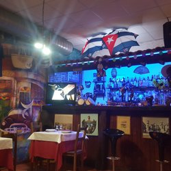Ristotante Pizzeria El Cubano - Restaurant Interior