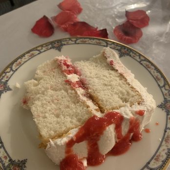 Countryside Inn & Tea Garden - Raspberry cake - Tea Rooms Near Me - Romney, West Virginia