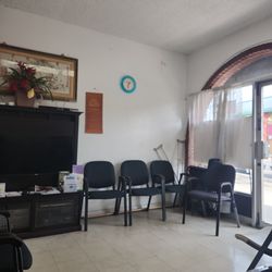 Physician & Surgeon - Waiting Room photo