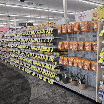 CVS Pharmacy y más - Mad cleeeean - Drugstores Near Me - LONG BEACH, California CVS Pharmacy y más - Mad cleeeean - Drugstores Near Me - LONG BEACH, California