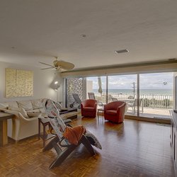 Sunset Royale  Siesta Key penthouse - View from living room to beach