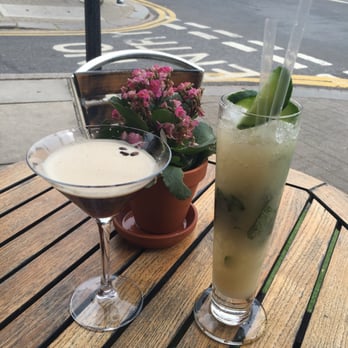 Hemingways - Espresso martini & London lychee mojito - Pubs Near Me - Wimbledon Village, XGL