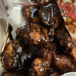 St. Louis Bar & Grill - Boneless Smokey bbq