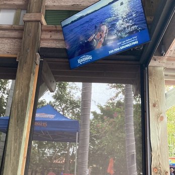 Rumrunners - Tv adds of area. - Seafood Near Me - Cape Coral, Florida