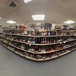 State Line Liquors - Whiskey/rum selection