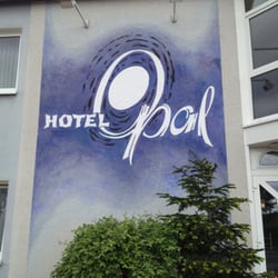 Hotel Opal