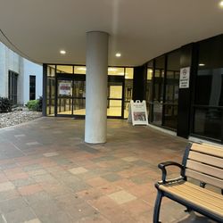 HCA Houston Healthcare - Clear Lake - Old main entrance
