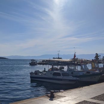 Çeşme Marina - Shopping Centers Near Me - İzmir, 35