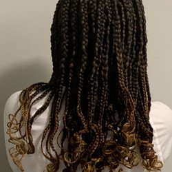 Crossroads Beauty Palace - BOX BRAIDS MEDIUM WITH CURLY ENDS ( JUST AMAZING ) !!!
