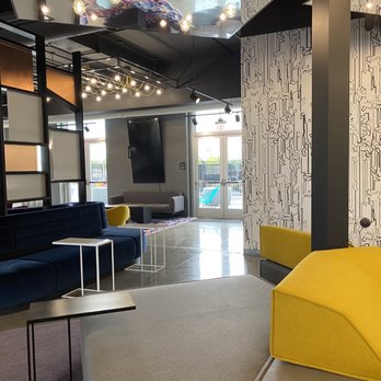 Aloft by Marriott Reno-Tahoe International Airport - Lobby - Hotels Near Me - Reno, Nevada