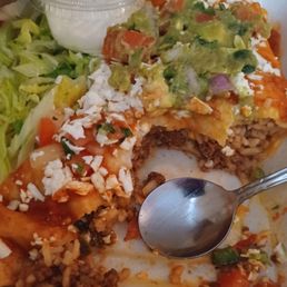 This was the burrito Supreme. steak, chicken & beef. loaded with fresh ingredients & the meat was loaded with flavor, so tender. This was the burrito Supreme. steak, chicken & beef. loaded with fresh ingredients & the meat was loaded with flavor, so tender.