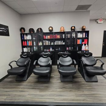 Annies Beauty Academy - Shampoo bar and bowls, using the Wella product line - Cosmetology Schools Near Me - Camp Hill, Pennsylvania Annies Beauty Academy - Shampoo bar and bowls, using the Wella product line - Cosmetology Schools Near Me - Camp Hill, Pennsylvania
