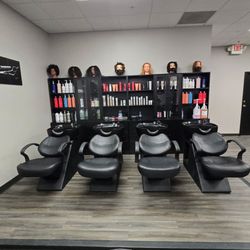 Annies Beauty Academy - Shampoo bar and bowls, using the Wella product line
