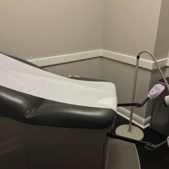 Oahu OBGYN - Exam room 10/9/17 - Obstetricians & Gynecologists Near Me - Kapolei, Hawaii Oahu OBGYN - Exam room 10/9/17 - Obstetricians & Gynecologists Near Me - Kapolei, Hawaii