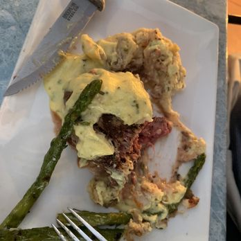 River's Edge Restaurant - 8 oz Angus Beef Filet Oscar - Steakhouses Near Me - Grants Pass, Oregon