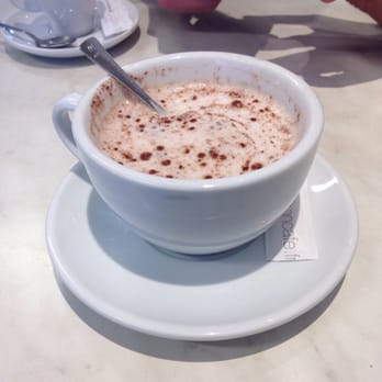 Le Cercle Républicain - Chocolat chaud ! Correcte mais sans plus! - Cafes Near Me - Gordes, 84 Le Cercle Républicain - Chocolat chaud ! Correcte mais sans plus! - Cafes Near Me - Gordes, 84
