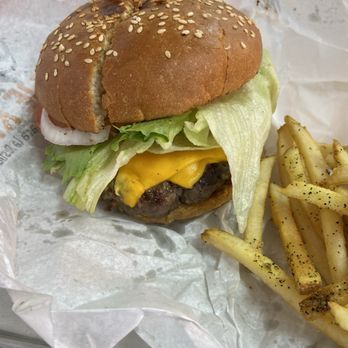 Cuarto de Kilo Mesquite Burgers - Burgers Near Me - Helotes, Texas Cuarto de Kilo Mesquite Burgers - Burgers Near Me - Helotes, Texas
