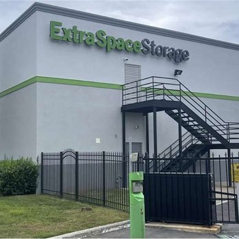 Extra Space Storage - Alternate Beauty Image - Self Storage Near Me - Huntington Station, New York Extra Space Storage - Alternate Beauty Image - Self Storage Near Me - Huntington Station, New York