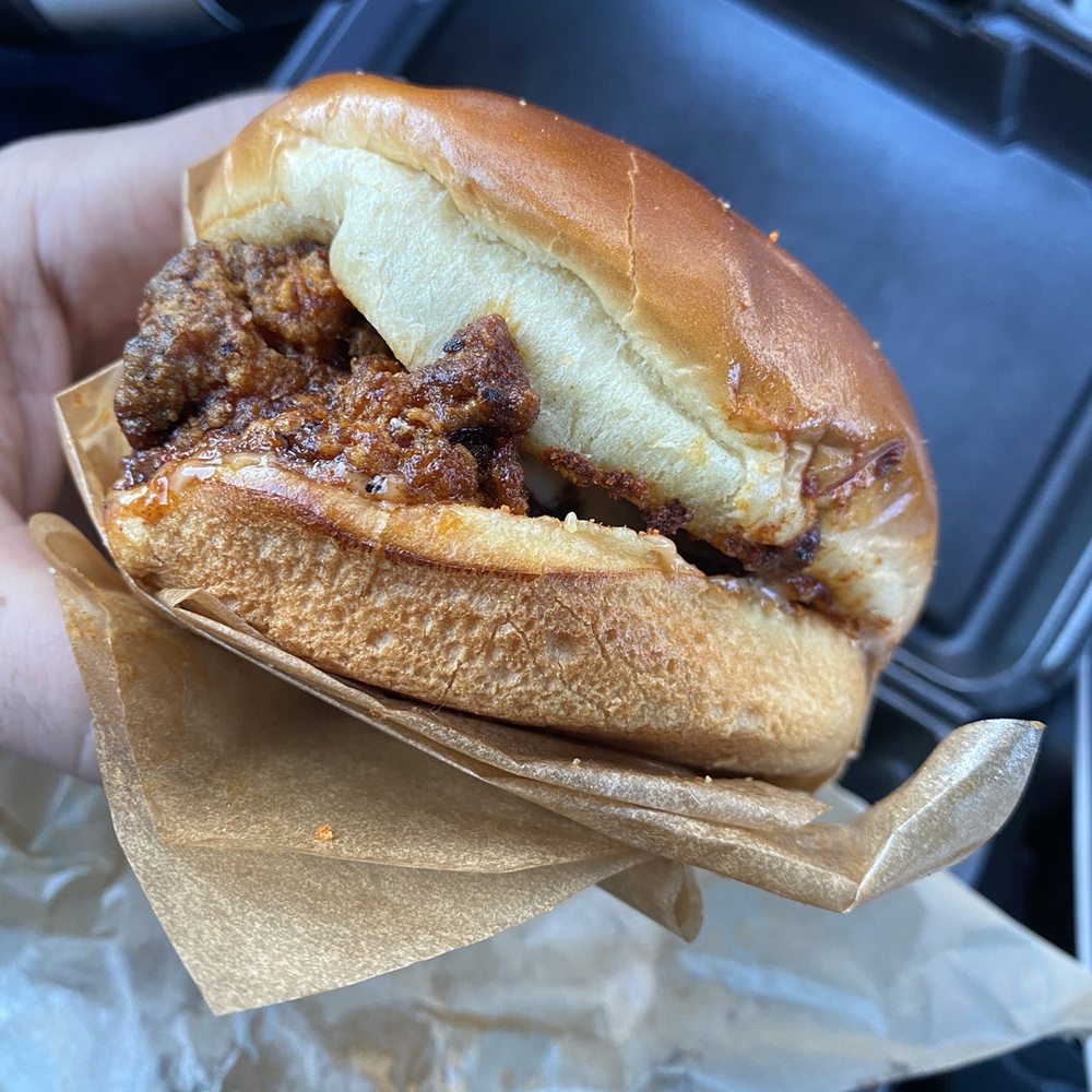 Fire Wings - NASHVILLE HOT CHICKEN SANDWICH spicy level Hot - Chicken Wings Near Me - Chatsworth, California