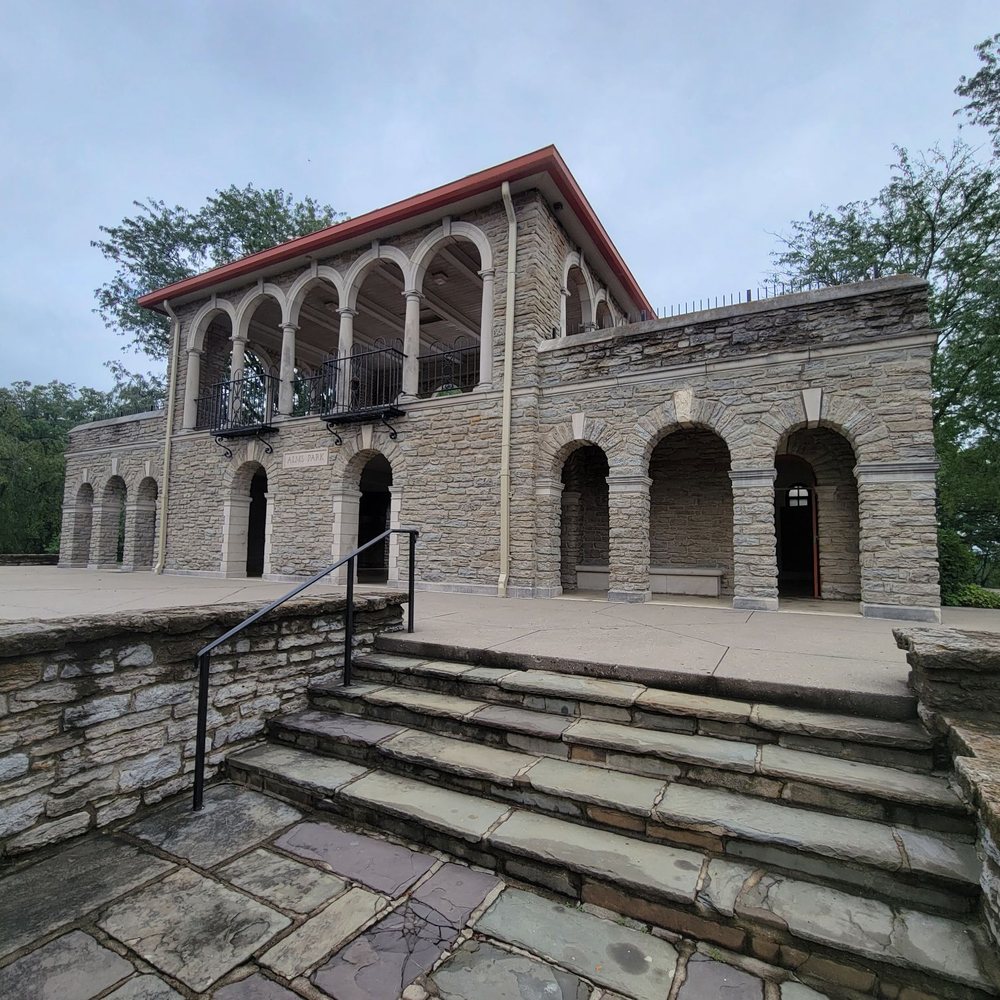 Alms Park - Pavilion - Parks Near Me - Cincinnati, Ohio Alms Park - Pavilion - Parks Near Me - Cincinnati, Ohio