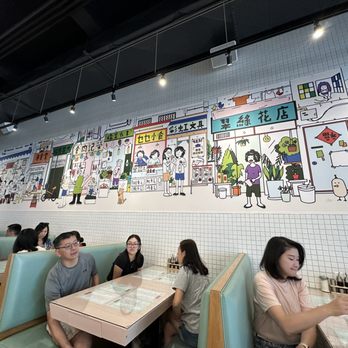 Kong Sihk Tong - Interior - Hong Kong Style Cafe Near Me - Flushing, New York