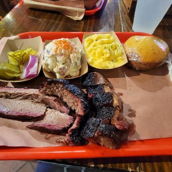 Terry Black's Barbecue - Brisket, cornbread, Mac & cheese and potato salad - Barbeque Near Me - Austin, Texas Terry Black's Barbecue - Brisket, cornbread, Mac & cheese and potato salad - Barbeque Near Me - Austin, Texas