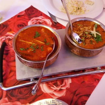Sangam - Vindaloo & chicken Korma - Indian Near Me - Erlangen, BY