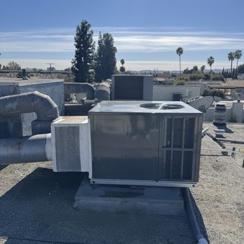 Cityflow Heating and Air Conditioning - Duel heating and AC unit - Heating & Air Conditioning/HVAC Near Me - Northridge, California Cityflow Heating and Air Conditioning - Duel heating and AC unit - Heating & Air Conditioning/HVAC Near Me - Northridge, California