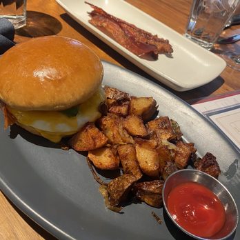 The Henry - Must order the extra bacon - super yummy ! - Coffee & Tea Near Me - Coronado, California