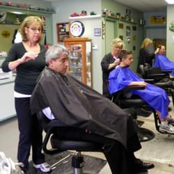Middle Road Barber Shop