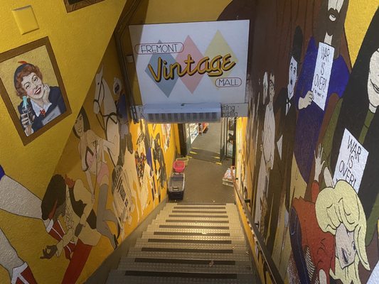 Fremont Vintage Mall by null