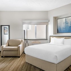 Hilton Grand Vacations Club Paradise Point Hollister - Guest room