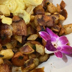 Kelley's Sebago Diner - Pork belly hash