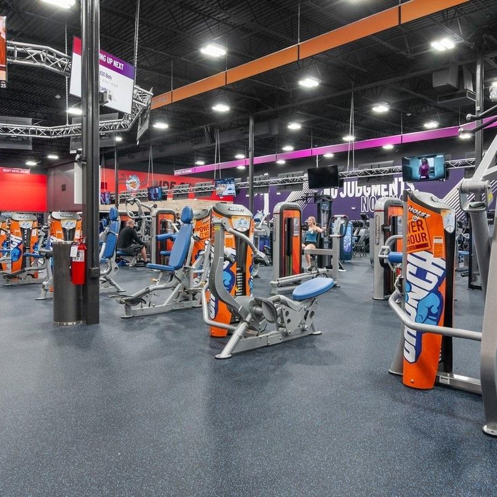 HR THE BEST 10 GYMS near ARBORETUM, CHARLOTTE, NC 28277