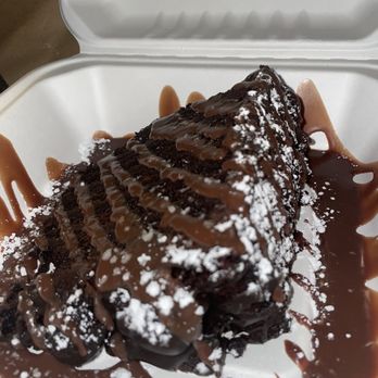 White Rabbit Dessert Experience - Big Chocolate Lovin' Cake - Desserts Near Me - Tonawanda, New York White Rabbit Dessert Experience - Big Chocolate Lovin' Cake - Desserts Near Me - Tonawanda, New York