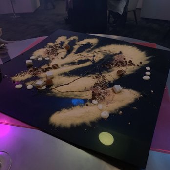 Alinea - New American Near Me - Chicago, Illinois