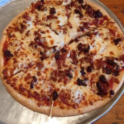 Ernie's Roadhouse - Ernie's Favorite, hold the olives