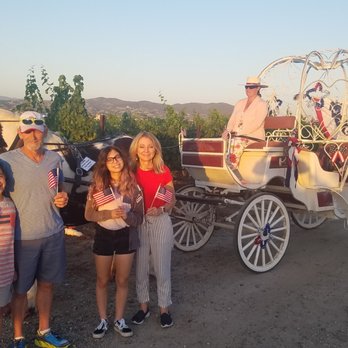 Temecula Carriage Company - A nice ride through the vineyards - Wine Tours Near Me - Temecula, California