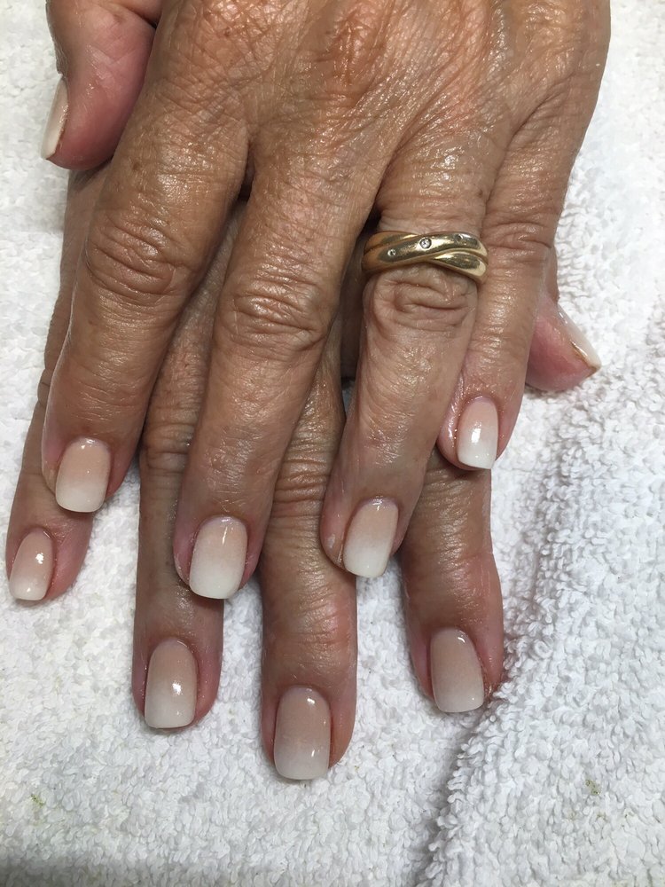 LUCKY NAILS & SPA 40 Photos & 26 Reviews 831 Hwy 12 W, Starkville