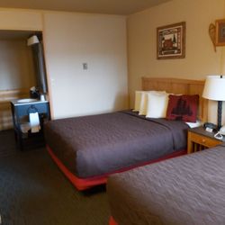 Denali Bluffs Hotel