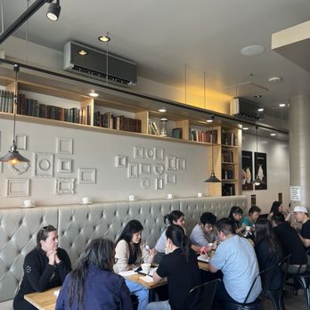 Oakobing - Seating - Shaved Ice Near Me - Los Angeles, California