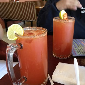 Seafood Islitas de Nayarit - Nice cold..Micheladas, "hangover cure!" - Mexican Near Me - North Highlands, California