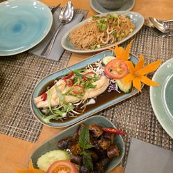 Doi Intanon Thai Restaurant - Delicious Thai Food