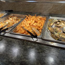 Asia Buffet - Fried blue crab, shrimp, and mussels