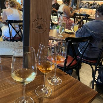 Stafili Wine Cafe - Wine Bars Near Me - New York, New York