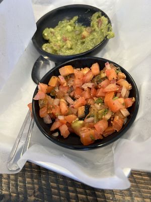 Big Hole BBQ Victor by null