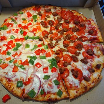 Crowley Lake General Store - Call ahead for some great pizza! - Gas Stations Near Me - Mammoth Lakes, California