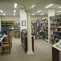 Elizabeth Taber Library - Not a large library